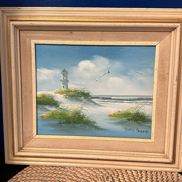 Vintage Signed Betty Moore Framed Oil on Canvas Painting Lighthouse Seascape - Picture 2 of 6